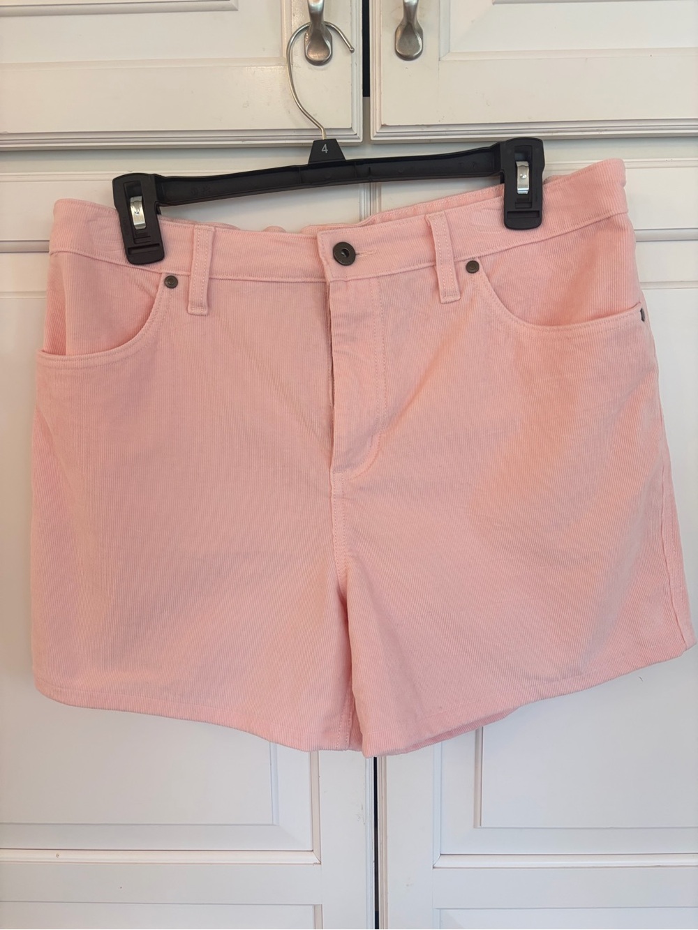 Carve designs Oahu Women’s pale Pink peach Corduroy Shorts size 12